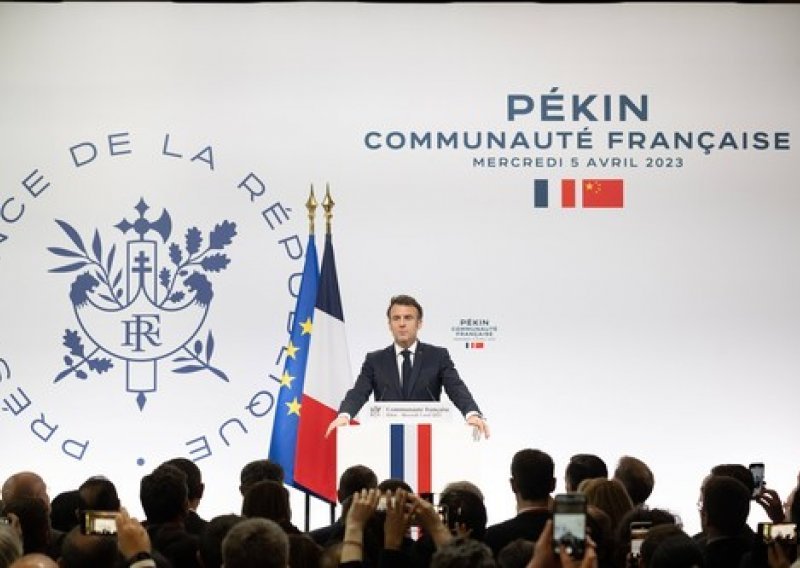 Macron u Pekingu: Europa se ne smije ekonomski odvojiti od Kine
