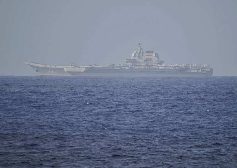 Tajvan otkrio tri kineska ratna broda i helikopter u blizini otoka