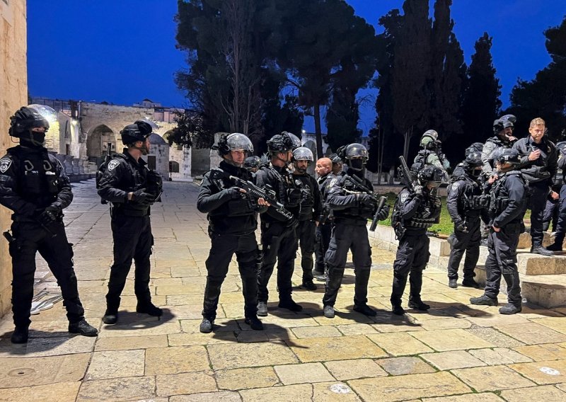 Druga noć sukoba Palestinaca i izraelske policije