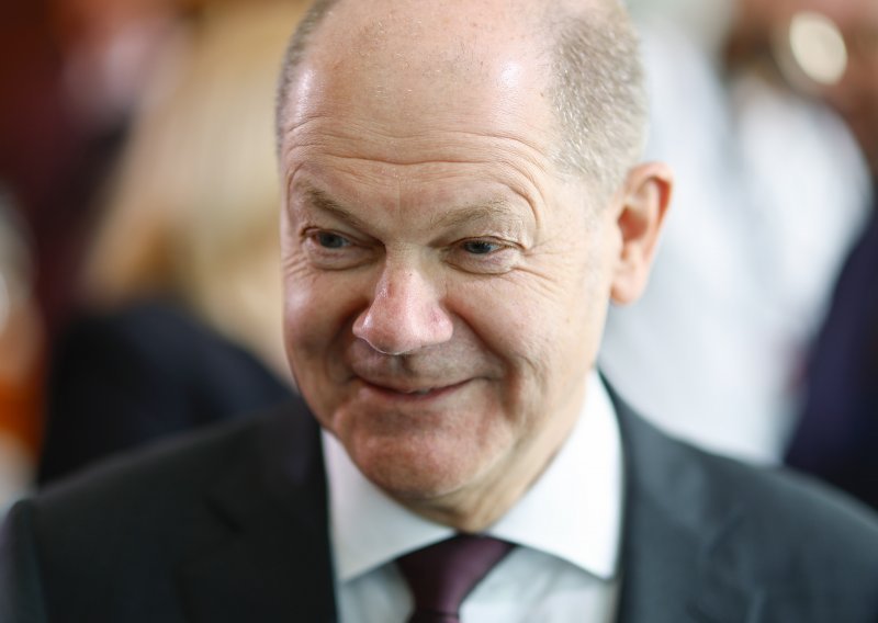 Scholz: 'Njemačka ne može kompanijama unedogled subvencionirati energiju'