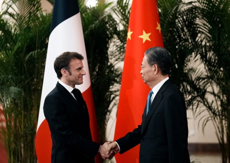 Von der Leyen i Macron u Pekingu, kreću razgovori s kineskim dužnosnicima