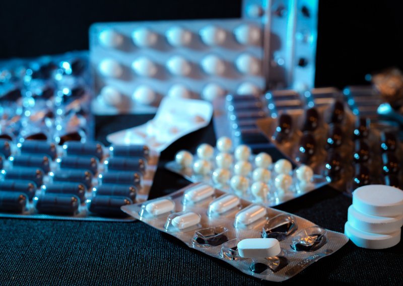Proizvođači lijekova: Prijete nam nestašice osnovnih lijekova