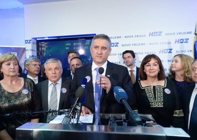 Karamarko želi parlamentarne izbore zajedno s predsjedničkim