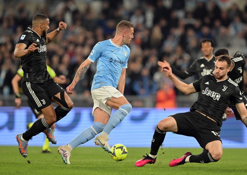 Lazio u derbiju nadigrao Juventus i učvrstio se na mjestu koje vodi u Ligu prvaka