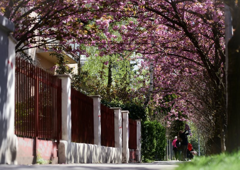 Na Jadranu djelomice sunčano, u unutrašnjosti pretežno oblačno