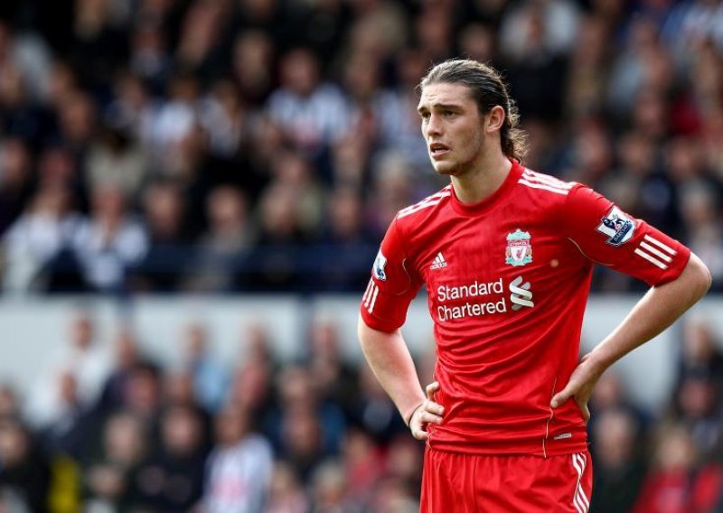 Redsi slomili City, proradio Andy Carroll