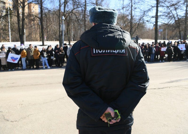 Ruski FSB optužuje Zapad da mlade Ruse potiče na pobunu