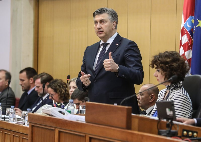 Plenković: Da smo htjeli porez na nekretnine, naveli bismo to u programu