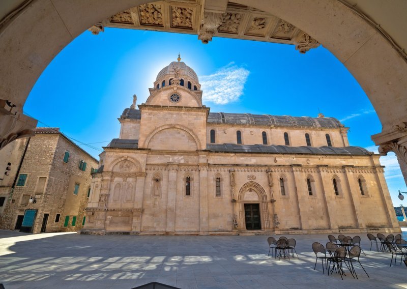 CNN: Dalmacija je više od Splita i Dubrovnika, uživajte u Trogiru, Šibeniku i Zadru