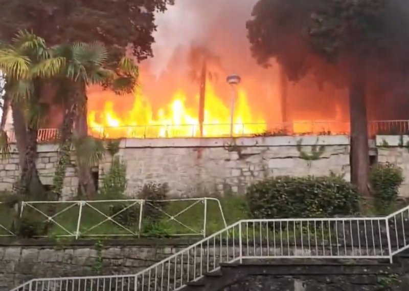 Požar na hotelu Miramar još nije pod nadzorom, nitko ne zna je li tko bio unutra