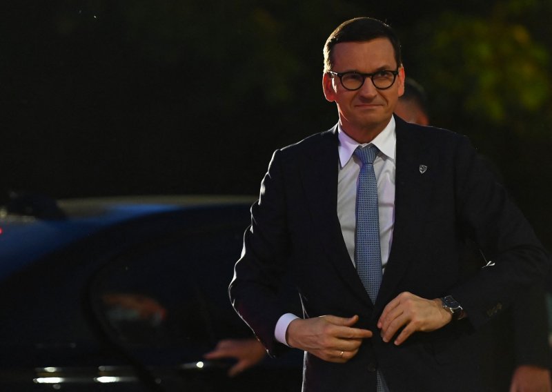 Poljski premijer nezadovoljan Macronovim posjetom Kini: 'Povećavate našu ovisnost o njima'