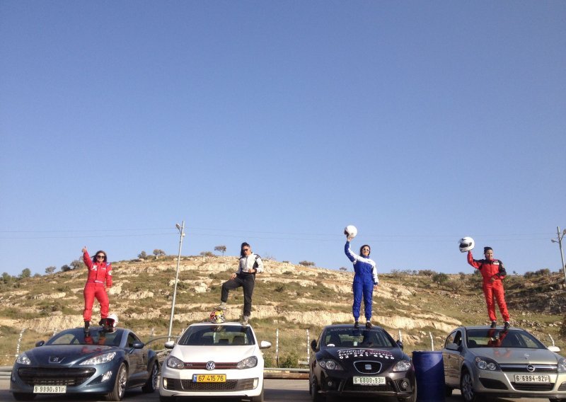 Speed Sisters, Palestinke koje driftaju!