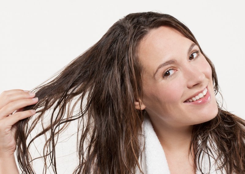 Ovaj trik za savršeno blistavu kosu možda ni vi ne znate
