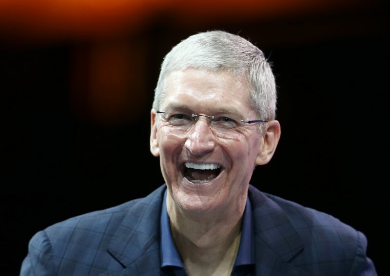 Aplikacije Appleu donijele pola milijarde dolara