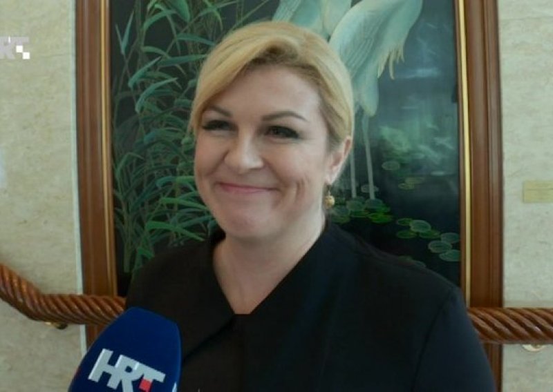 Grabar Kitarović: Nemam ustavne ovlasti, bila sam ironična