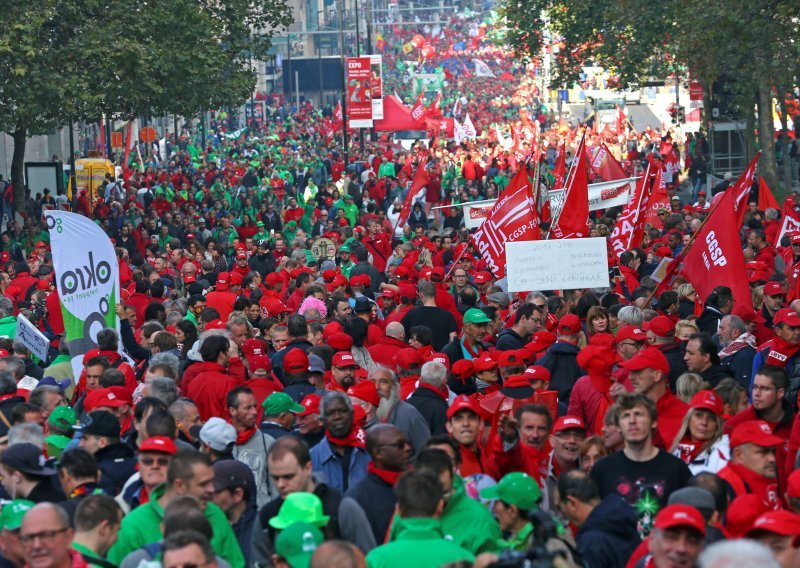 Na protuvladinom prosvjedu u Bruxellesu 45.000 ljudi