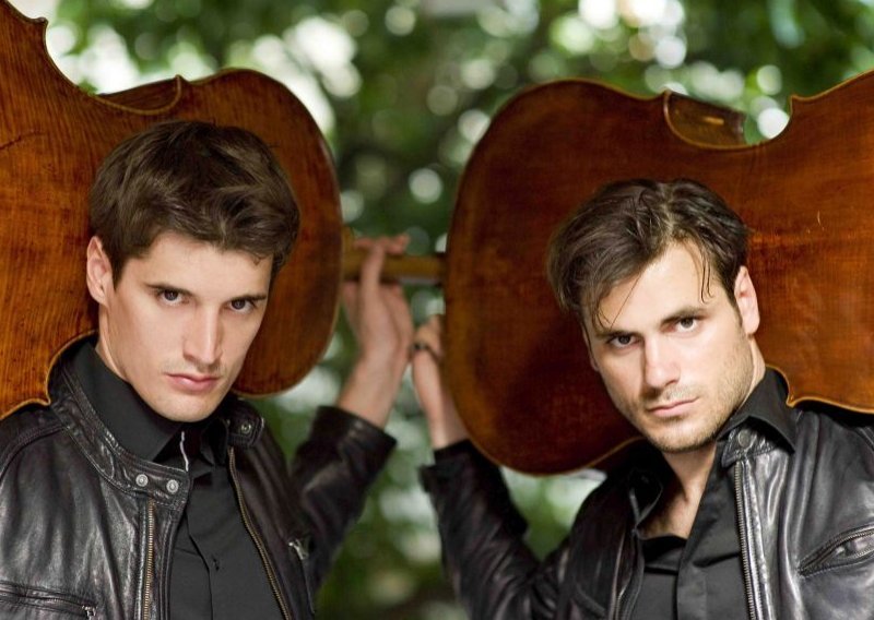 2Cellos na prekretnici karijere: 'Moramo se maknuti od svega'