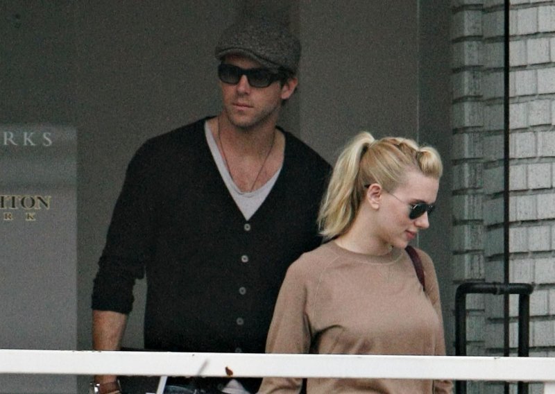 Od razvoda je prošlo 12 godina, no Scarlett Johansson tek sada govori o bivšem suprugu