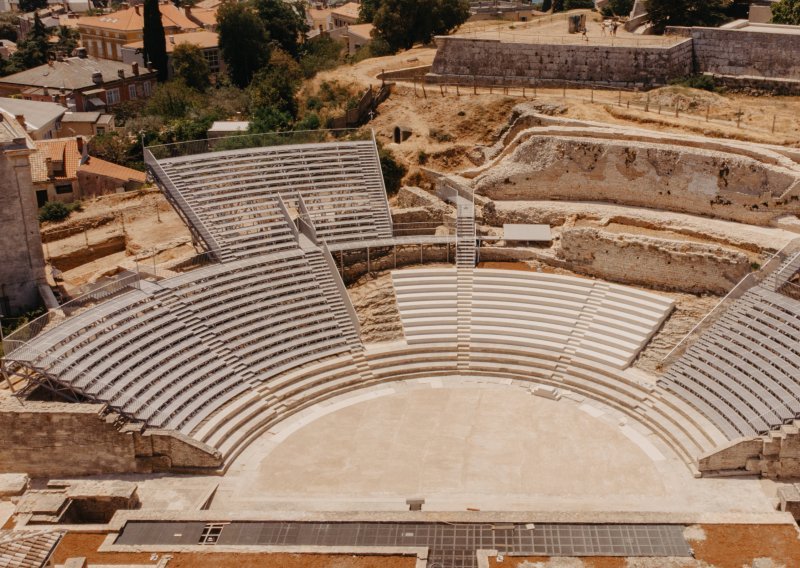 Povratak izvedbi na 2000 godina staroj pozornici: Otvara se Malo rimsko kazalište u Puli