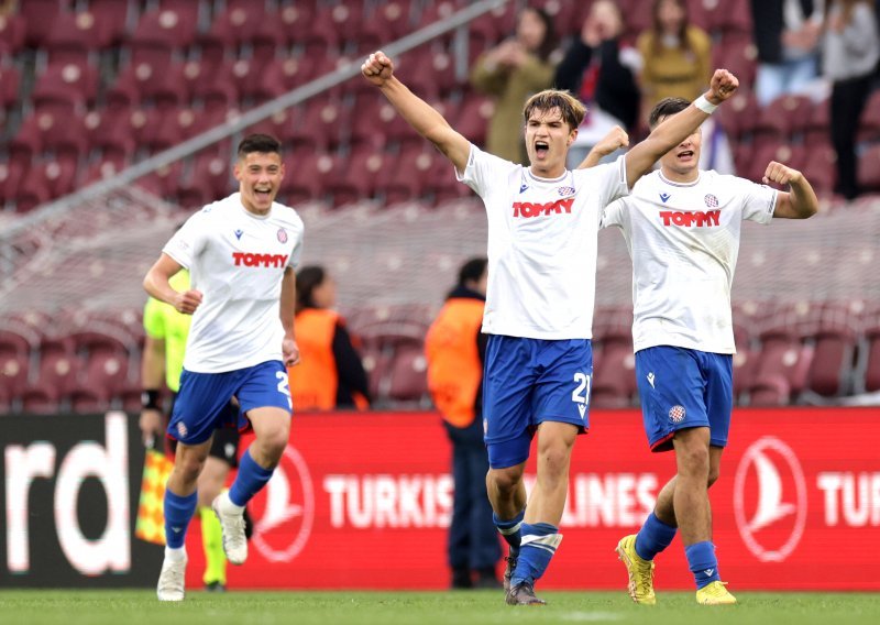 Dinamo je čestitao Hajduku, a stigao je i odgovor Splićana koji je izazvao emocije