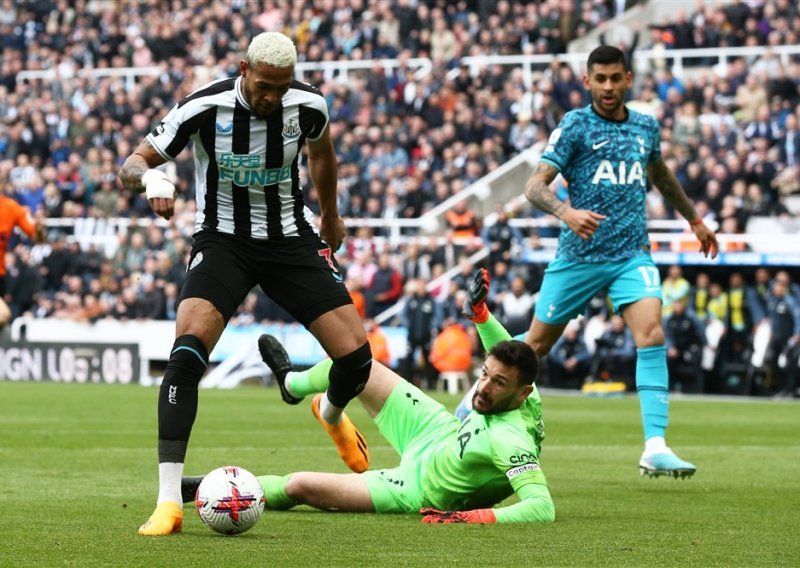 Tottenham doživio totalni debakl, 'spursi' su primili čak pet golova u samo 20 minuta