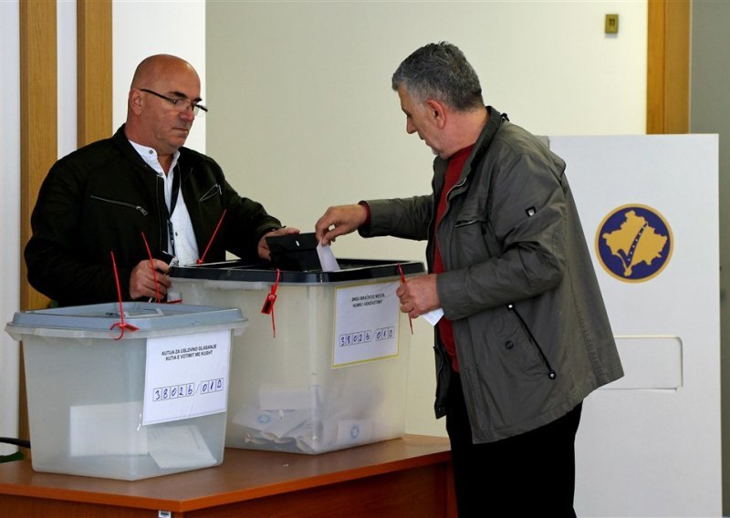 Srbi bojkotirali izbore na sjeveru Kosova, izlaznost je bila mizerna