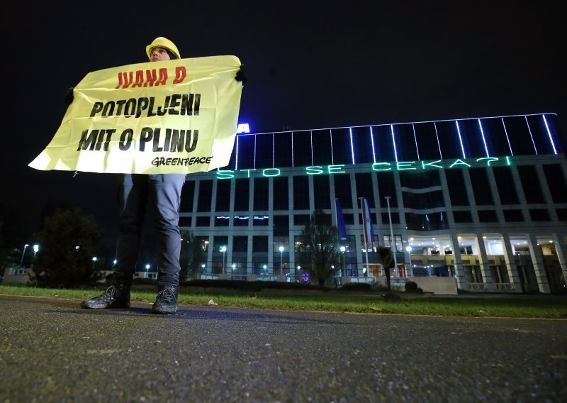 Greenpeace: 'Početak INA-ine sanacije bušotine Ivane D je kozmetičko rješenje'