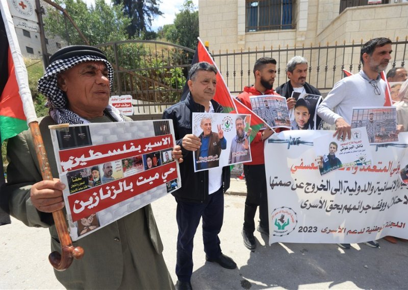 Nakon 87 dana štrajka glađu Palestinac Hader Adnan umro u izraelskom zatvoru