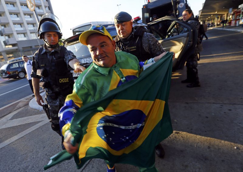 Kaos iz Sao Paula preselio u Rio