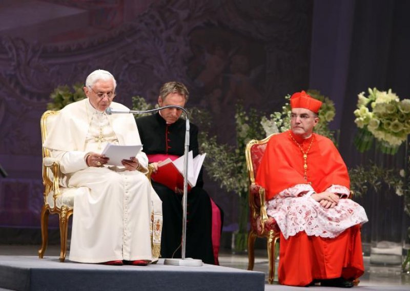FOTO: Prisjetite se Pape u Hrvatskoj