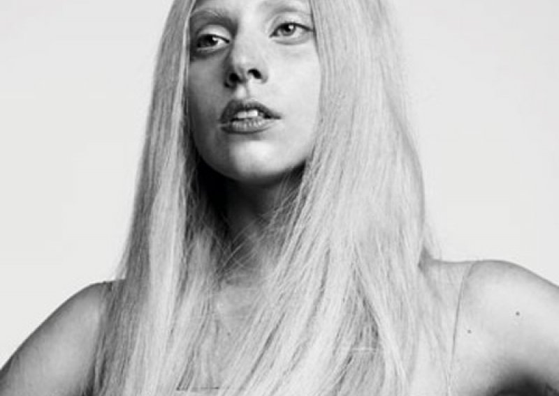 Lady Gaga kakvu još niste vidjeli – bez šminke