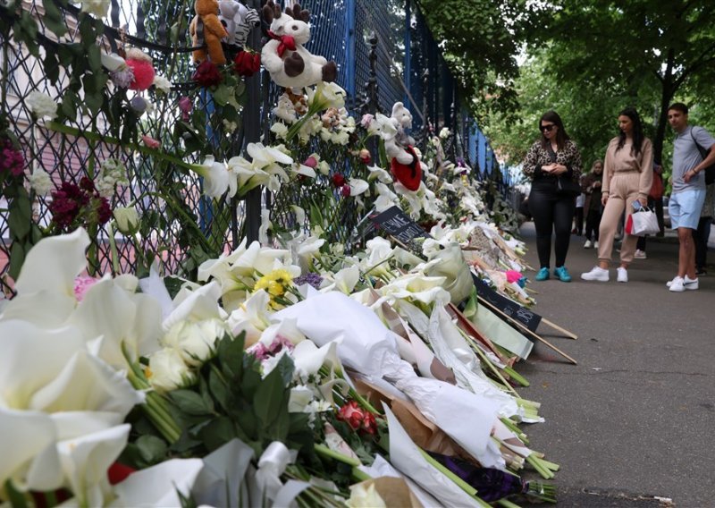 Oglasila se obitelj dječaka koji je počinio masakr u beogradskoj školi