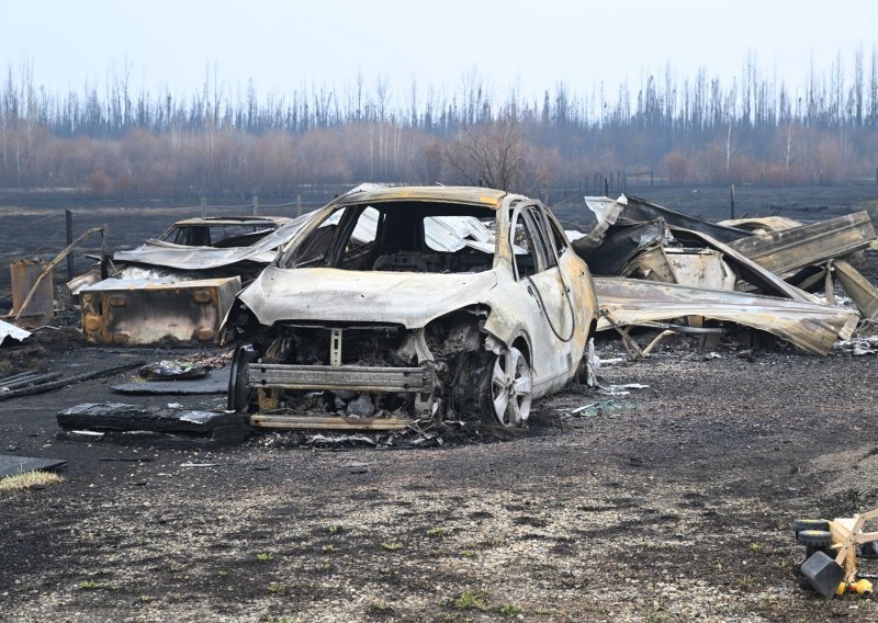 Kanada i dalje gori: Aktivno 90 požara, 23 izvan kontrole