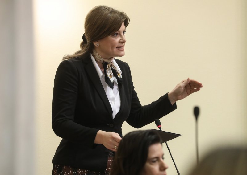 Oštra kazna: Karolina Vidović Krišto do srpnja ne može tražiti povredu poslovnika