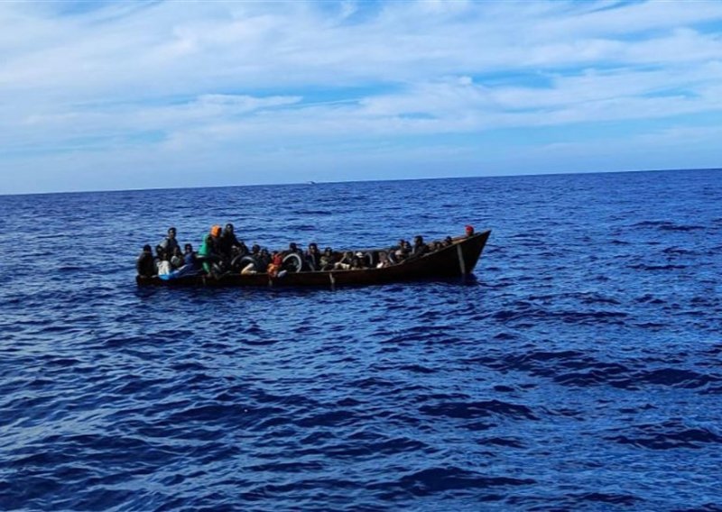 Priljev migranata preko Mediterana dosegnuo nezapamćene razine; šef Frontexa: Takvo što nisam vidio