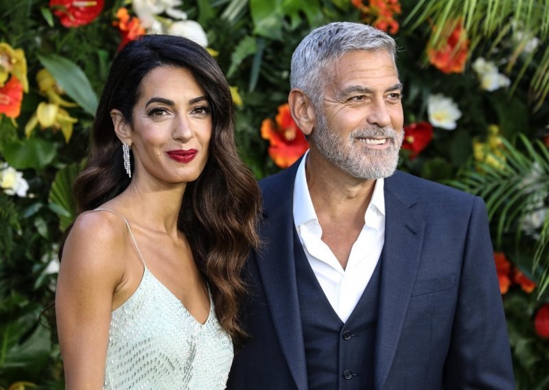 Obožava šljokice: Amal Clooney sve je zadivila u novom glamuroznom izdanju