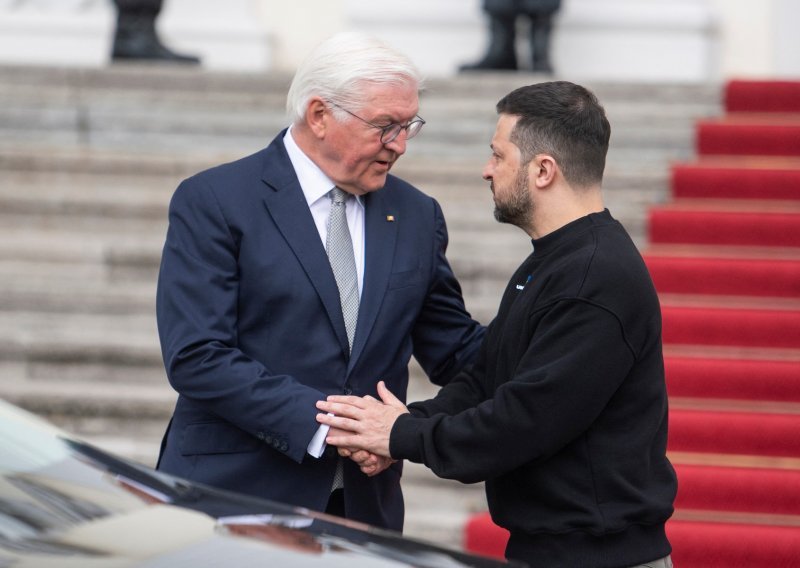 Zelenski se sastao sa Scholzom u Steinmeierom, zahvalio Njemačkoj na podršci