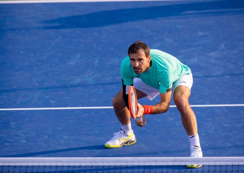 Ivan Dodig se u Rimu zadržao do drugog kola, sve gotovo u dva seta