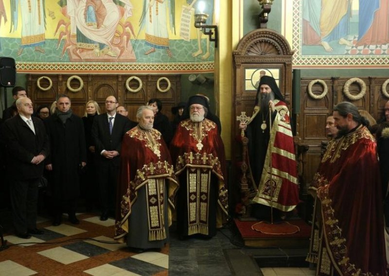Plenković čestitao Božić pravoslavnim vjernicima