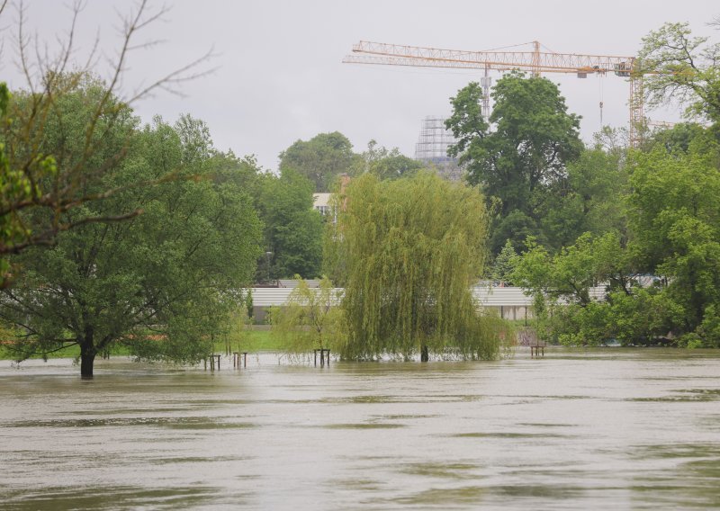 U tijeku je obrana od poplava, ovakvo je stanje u pojedinim županijama