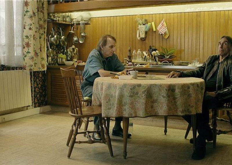 Michel Houellebecq i Iggy Pop zajedno u filmu kao dobri frendovi