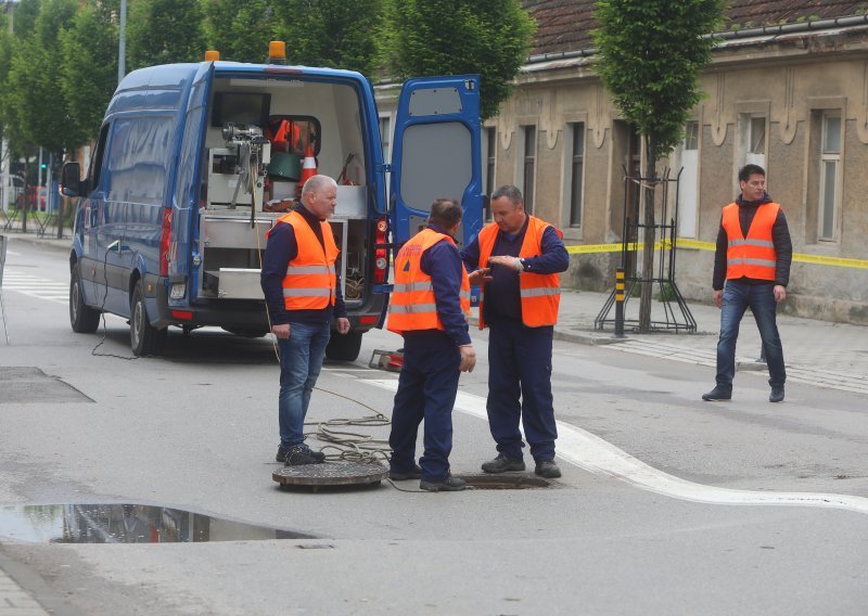 Izvanredno stanje u Karlovcu za Koranu; situacija pod kontrolom