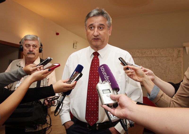 Karamarko: Privid je da su Zagreb i Rijeka lijevi gradovi