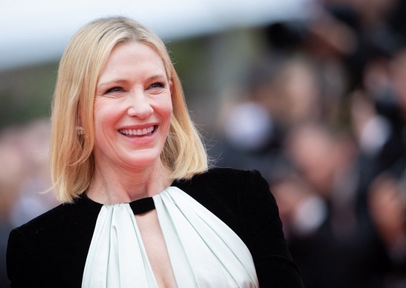 Cate Blanchett zablistala na crvenom tepihu, a stigla je u pratnji osobe koju rijetko vidimo