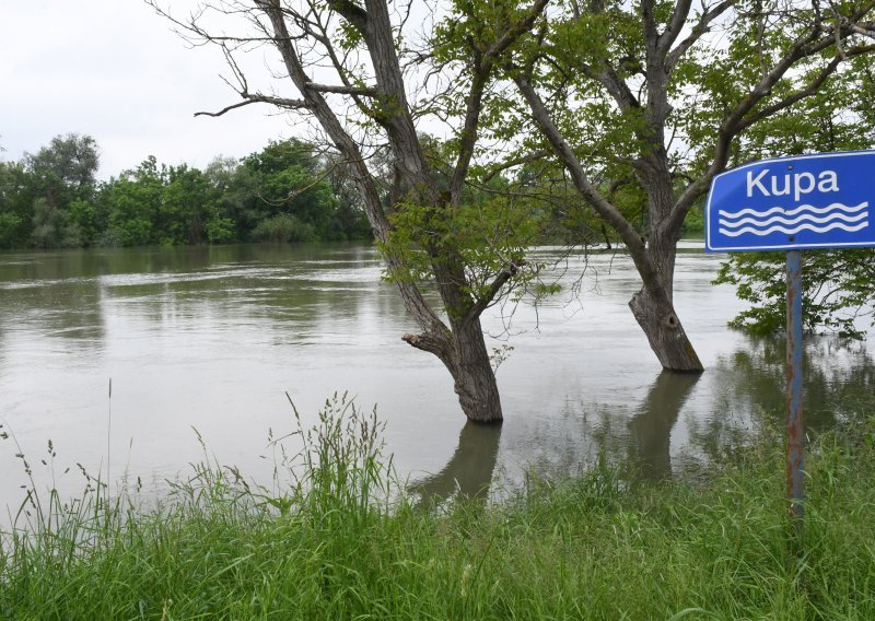 Opasnost je prošla: Kupa i Una u padu, Sava stagnira