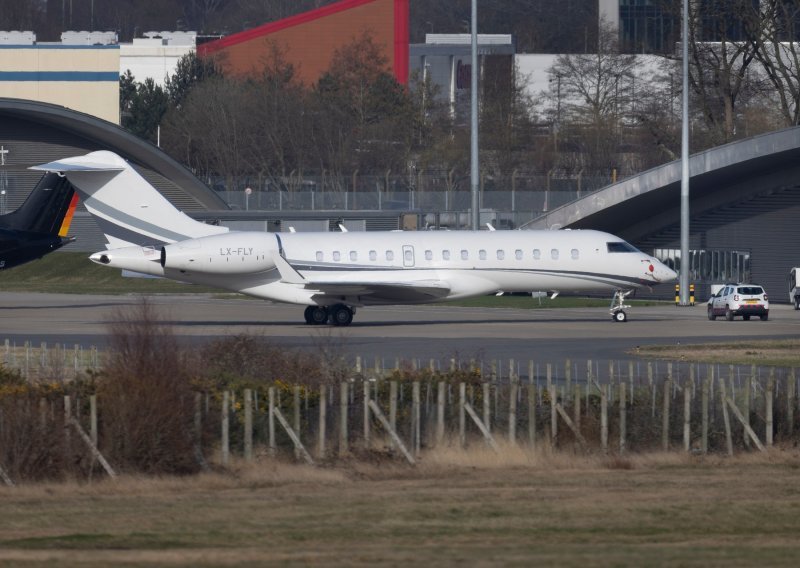 Otkriveno kako su avioni ruskih oligarha nestali s FlightRadara