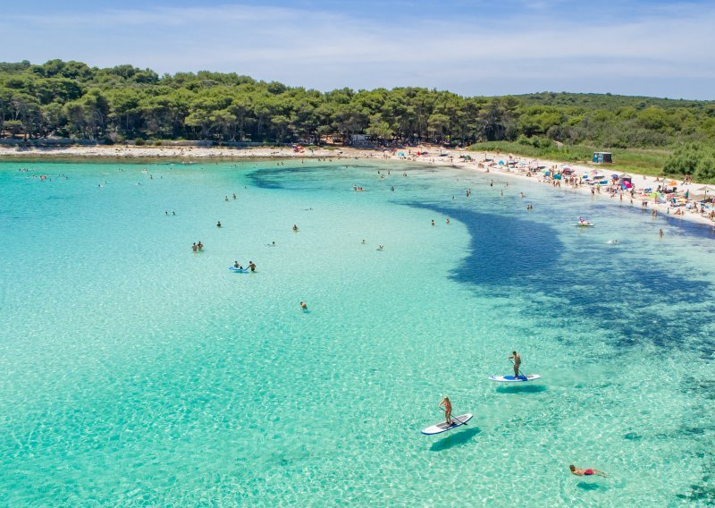 Ocjena 'izvrstan': Kvaliteta vode za kupanje u Hrvatskoj je među najboljima u EU