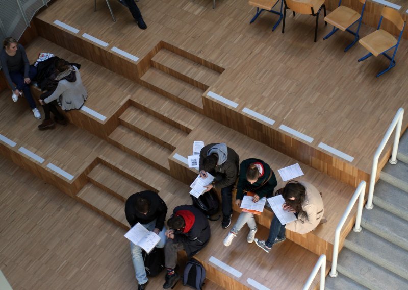 Svi bi htjeli na jedan studij; evo koji su najtraženiji fakulteti