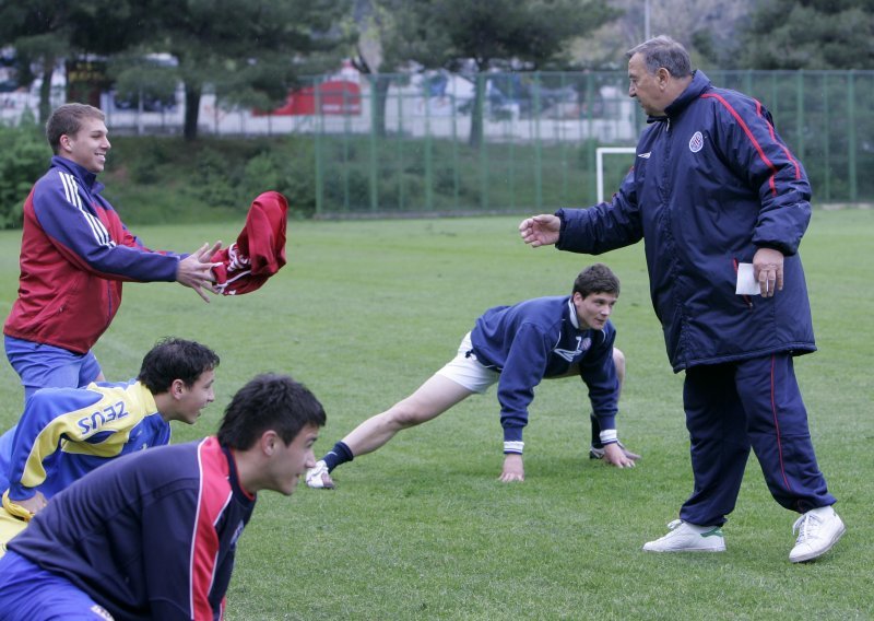 Iskusni Poklepović preuzima Hajduk