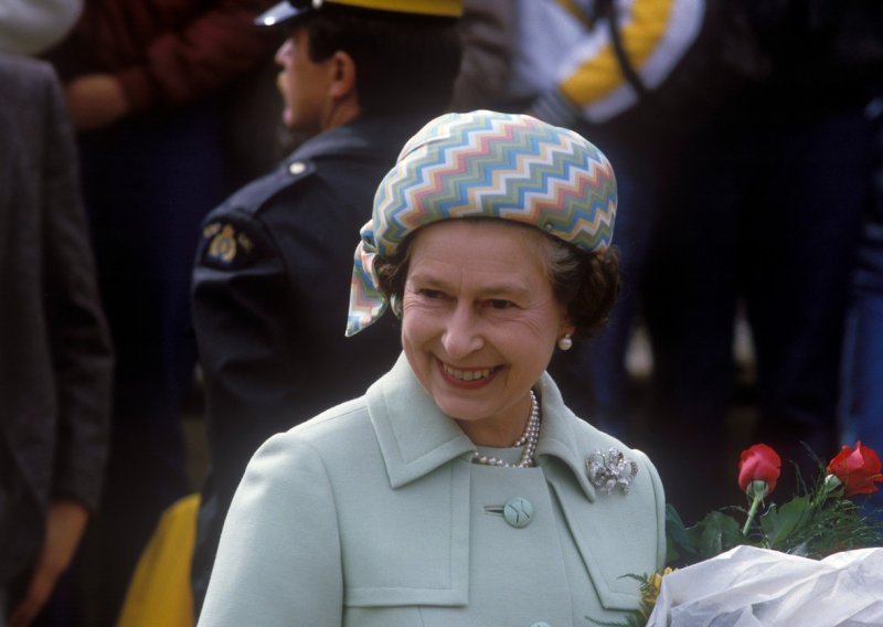 FBI objavio dokumente: Kraljicu Elizabetu II. je 1983. planirala ubiti IRA